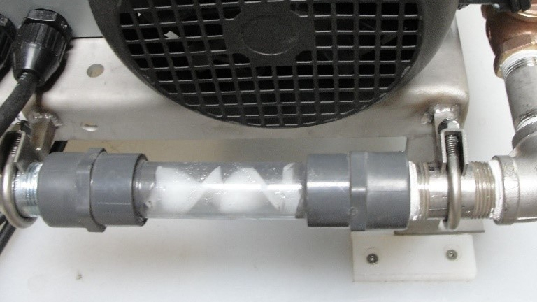 Tubes et tuyaux industriels conçus pour être un mélangeur statique.